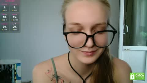 Snapshot of alex626506 chatting on 06-05-26, 08:53 Alex online show from 06-05-26, 08:53