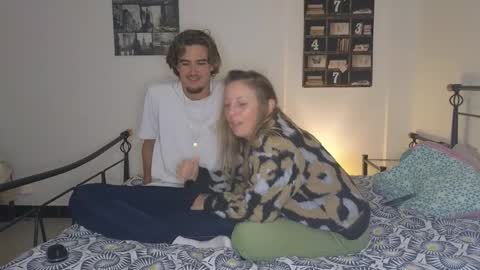 Snapshot of alex83530 chatting on 11-06-25, 05:36 Alex83530 online show from 11-06-25, 05:36