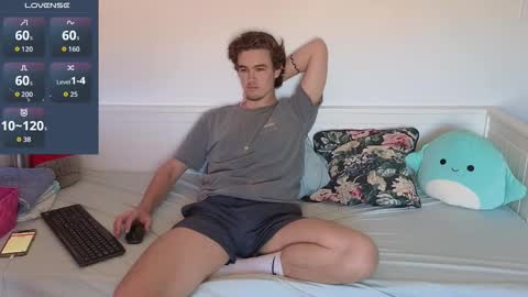 Snapshot of alex83530 chatting on 02-26-26, 08:46 Alex83530 online show from 02-26-26, 08:46