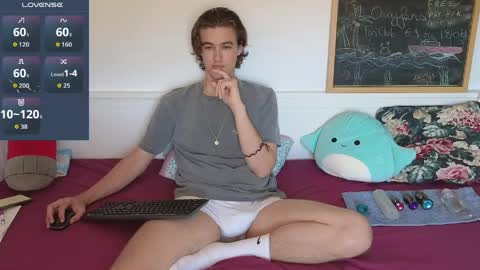 Snapshot of alex83530 chatting on 05-25-26, 07:25 Alex83530 online show from 05-25-26, 07:25