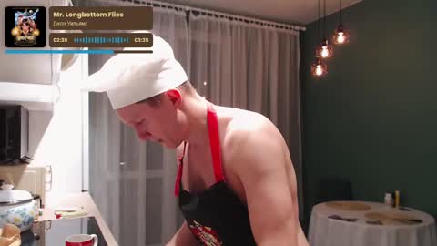 Snapshot of alex_amazing chatting on 03-04-25, 09:11 Alex Amazing online show from 03-04-25, 09:11