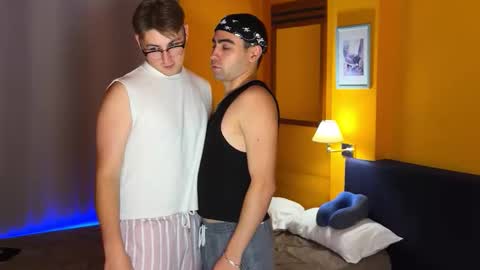 Snapshot of alex_and_drew chatting on 12-14-25, 06:45 AlexDrew online show from 12-14-25, 06:45