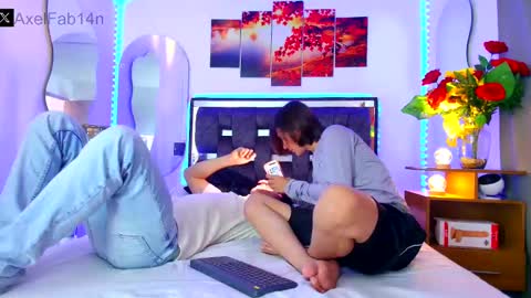 sneider online show from 01-27-25, 06:20