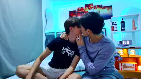 sneider online show from 04-20-26, 02:47