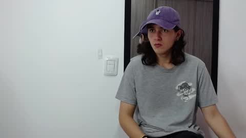 Snapshot of alex_connorr chatting on 02-14-25, 08:37 alex_connorr online show from 02-14-25, 08:37