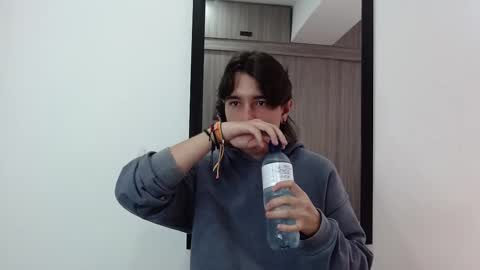 Snapshot of alex_connorr chatting on 02-19-25, 03:49 alex_connorr online show from 02-19-25, 03:49