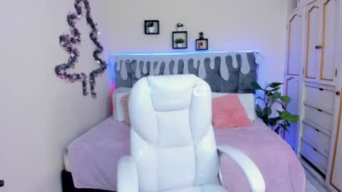 alex online show from 12-06-24, 12:05