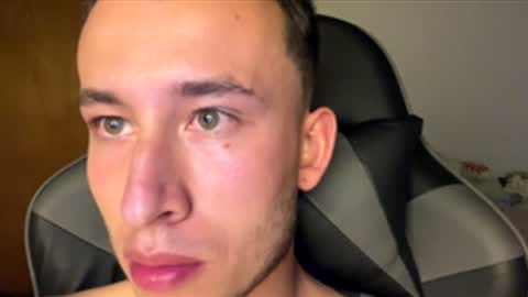 Snapshot of alex_diazz chatting on 03-18-26, 09:07 alex_diazz online show from 03-18-26, 09:07