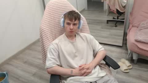 Alex online show from 09-22-25, 10:23