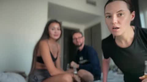 Snapshot of alex_gulgina chatting on 11-09-25, 11:19 alex_gulgina online show from 11-09-25, 11:19