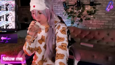 Snapshot of alex_howell chatting on 01-29-25, 08:56 alex_howell online show from 01-29-25, 08:56