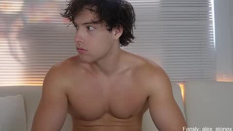 Snapshot of alex_islive chatting on 02-05-26, 08:57 Alex Stone online show from 02-05-26, 08:57