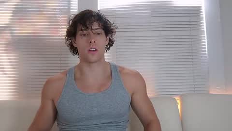 Snapshot of alex_islive chatting on 02-08-26, 04:54 Alex Stone online show from 02-08-26, 04:54