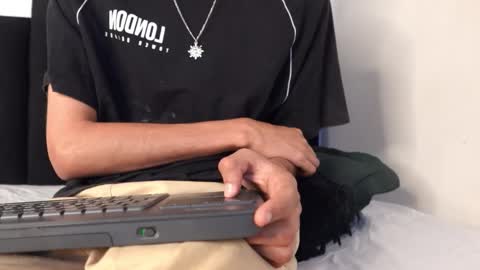 alex_mark_ online show from 02-18-26, 01:18