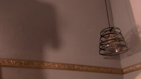 ALEX online show from 11-25-25, 01:27