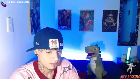 Snapshot of alex_rockstar chatting on 09-26-25, 12:25 online show from 09-26-25, 12:25