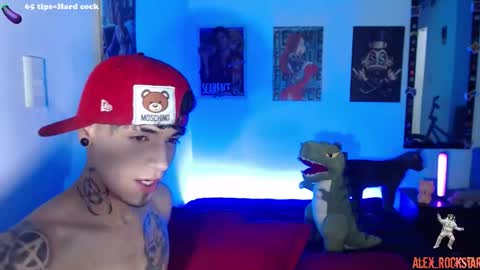 Snapshot of alex_rockstar chatting on 10-01-25, 07:47 online show from 10-01-25, 07:47