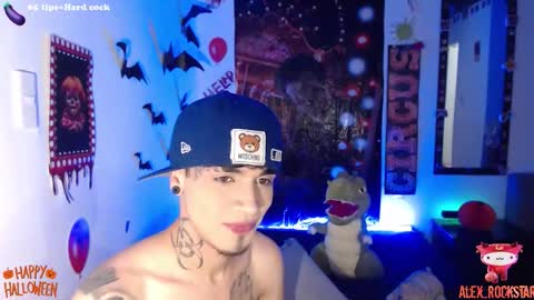 Snapshot of alex_rockstar chatting on 10-23-25, 08:35 online show from 10-23-25, 08:35