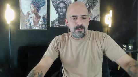 Snapshot of alex_saints_ce chatting on 10-28-25, 06:54 Alex Saints online show from 10-28-25, 06:54