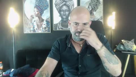 Snapshot of alex_saints_ce chatting on 11-24-25, 11:21 Alex Saints online show from 11-24-25, 11:21