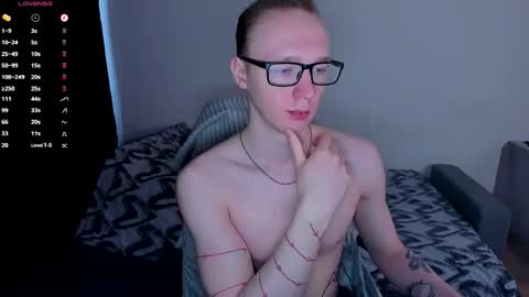 Snapshot of alex_silent chatting on 03-11-26, 03:23 alex_silent online show from 03-11-26, 03:23