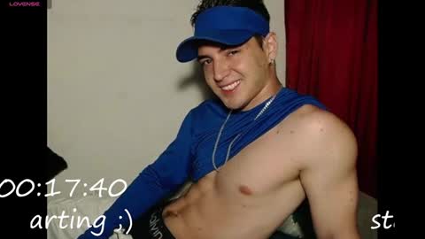 Snapshot of alex_smith0 chatting on 02-06-25, 02:11 online show from 02-06-25, 02:11