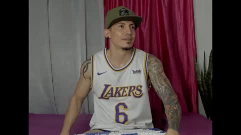 Snapshot of alex_sthorm chatting on 12-31-24, 03:01 alex_sthorm online show from 12-31-24, 03:01