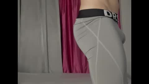 Snapshot of alex_sthorm chatting on 01-04-25, 11:00 alex_sthorm online show from 01-04-25, 11:00