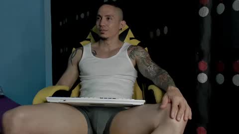 Snapshot of alex_sthorm chatting on 02-11-25, 02:03 alex_sthorm online show from 02-11-25, 02:03