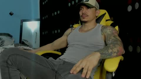 Snapshot of alex_sthorm chatting on 09-11-25, 04:23 alex_sthorm online show from 09-11-25, 04:23