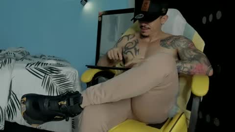 Snapshot of alex_sthorm chatting on 10-02-25, 03:24 alex_sthorm online show from 10-02-25, 03:24