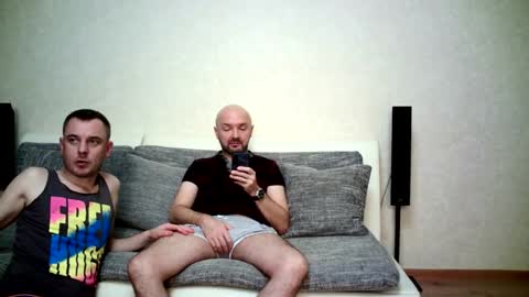 Snapshot of alex_tobey chatting on 10-15-25, 02:55 Alex and Tobey online show from 10-15-25, 02:55