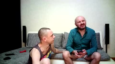 Alex and Tobey online show from 01-11-26, 09:25