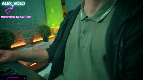 Snapshot of alex_volo chatting on 01-24-25, 10:00 Alex online show from 01-24-25, 10:00