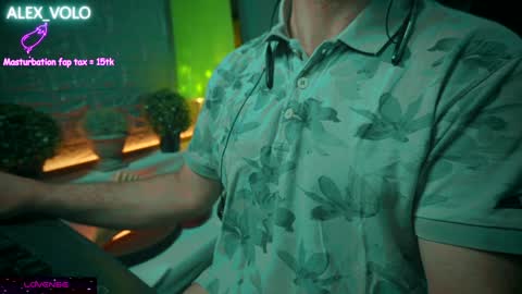 Snapshot of alex_volo chatting on 01-25-25, 10:28 Alex online show from 01-25-25, 10:28