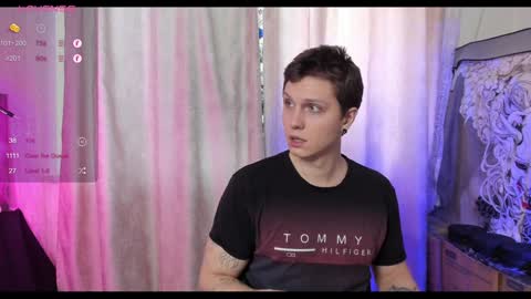 Snapshot of alex_wandhot chatting on 01-26-25, 10:55 Alex WandHot online show from 01-26-25, 10:55