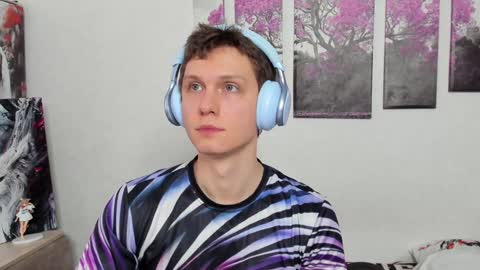 Snapshot of alex_wandhot chatting on 02-03-25, 06:13 Alex WandHot online show from 02-03-25, 06:13