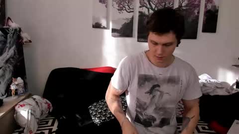 Snapshot of alex_wandhot chatting on 02-11-25, 08:58 Alex WandHot online show from 02-11-25, 08:58