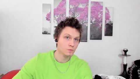 Snapshot of alex_wandhot chatting on 02-25-25, 06:25 Alex WandHot online show from 02-25-25, 06:25