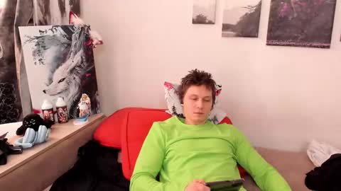 Snapshot of alex_wandhot chatting on 02-25-25, 09:31 Alex WandHot online show from 02-25-25, 09:31