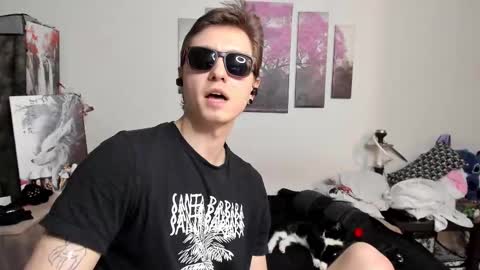 Snapshot of alex_wandhot chatting on 02-27-25, 01:07 Alex WandHot online show from 02-27-25, 01:07