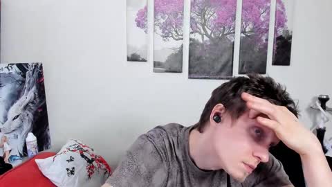 Snapshot of alex_wandhot chatting on 03-05-25, 10:33 Alex WandHot online show from 03-05-25, 10:33