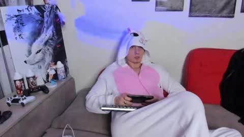 Snapshot of alex_wandhot chatting on 03-07-25, 04:00 Alex WandHot online show from 03-07-25, 04:00