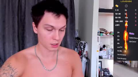 Snapshot of alex_wandhot chatting on 09-12-25, 08:14 Alex WandHot online show from 09-12-25, 08:14