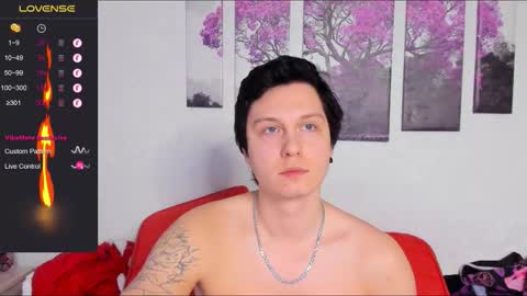 Snapshot of alex_wandhot chatting on 11-23-25, 04:23 Alex WandHot online show from 11-23-25, 04:23