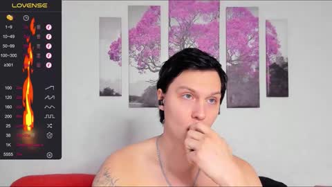 Snapshot of alex_wandhot chatting on 11-27-25, 05:20 Alex WandHot online show from 11-27-25, 05:20