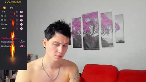 Snapshot of alex_wandhot chatting on 12-20-25, 09:27 Alex WandHot online show from 12-20-25, 09:27