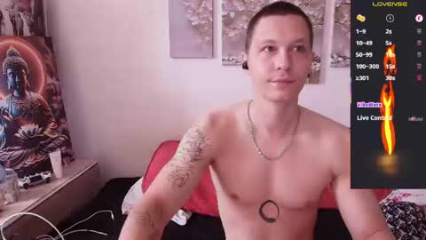 Snapshot of alex_wandhot chatting on 07-01-26, 05:09 Alex WandHot online show from 07-01-26, 05:09