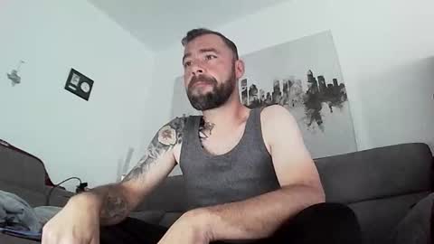 Snapshot of alex_x_kik chatting on 09-27-25, 10:42 alex_x_kik online show from 09-27-25, 10:42