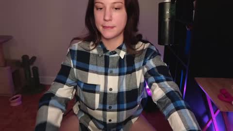 Snapshot of alexa_dream chatting on 12-06-24, 11:25 dont be afraid to click social media link its working just click on that online show from 12-06-24, 11:25